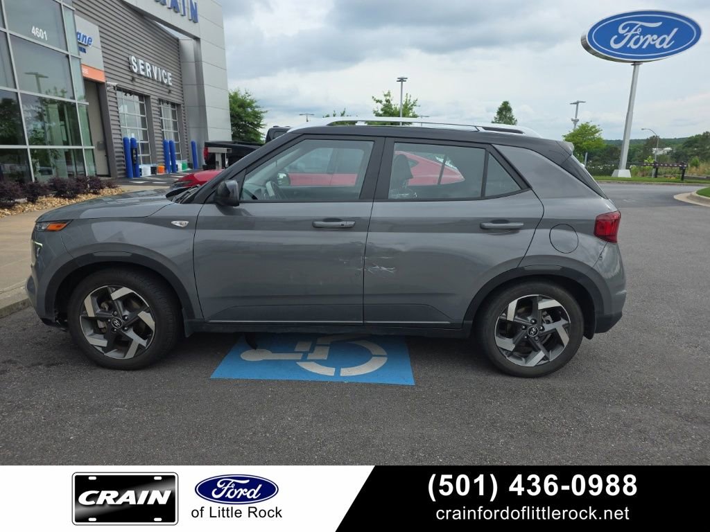 Used 2022 Hyundai Venue Limited w/ Cargo Package