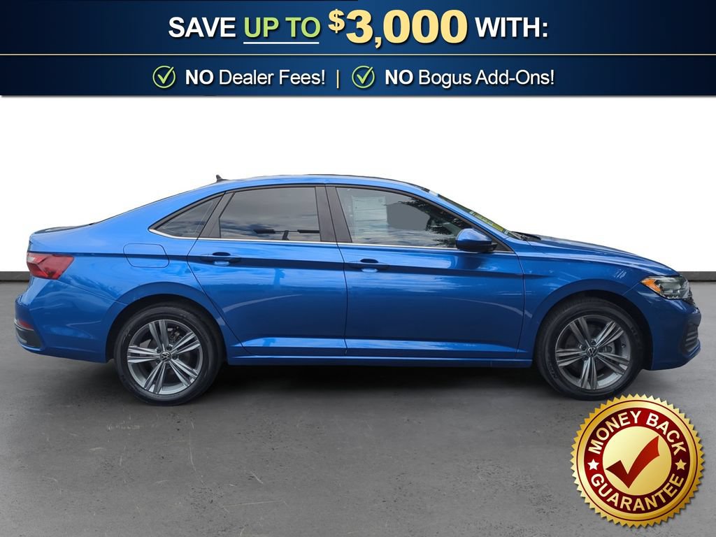 Used 2024 Volkswagen Jetta SE FWD image 8