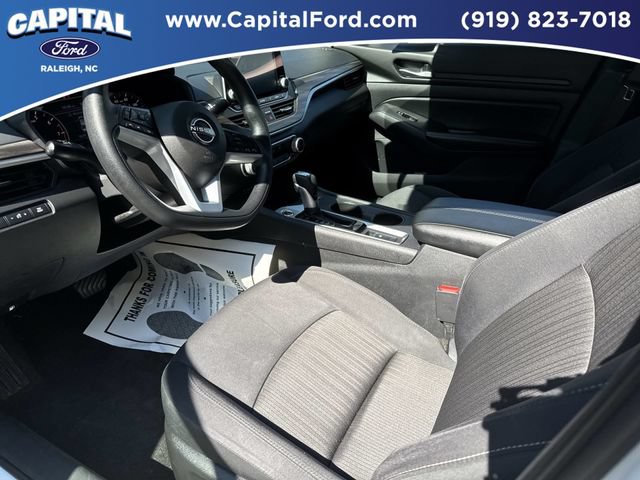 Used 2025 Nissan Altima 2.5 SV AWD/4WD image 19