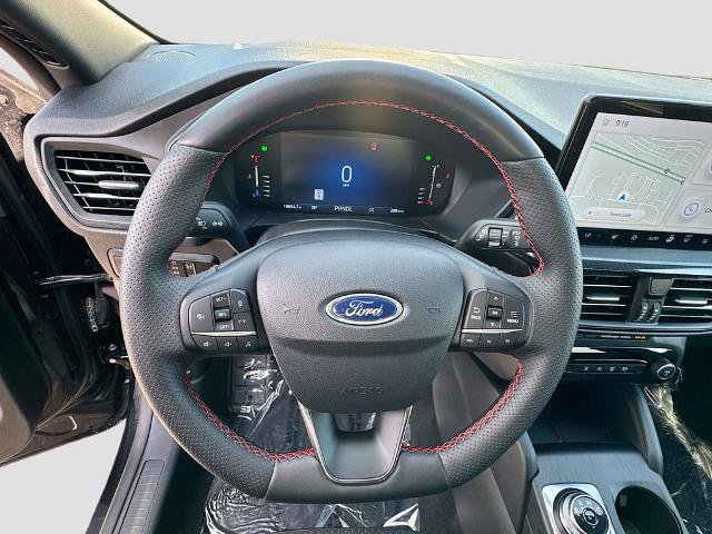 Certified 2023 Ford Escape ST-Line w/ Tech Pack #1 AWD/4WD image 10