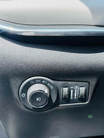 Used 2024 Jeep Compass Limited AWD/4WD image 14