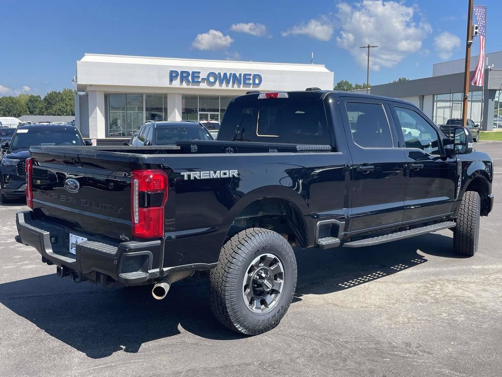 Certified 2024 Ford F250 Lariat w/ Tremor Off-Road Package AWD/4WD image 3