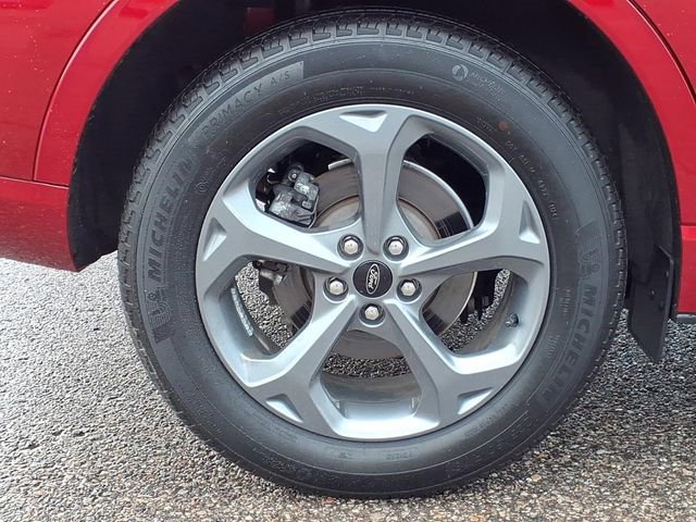 Certified 2024 Ford Escape ST-Line w/ Tech Pack #1 AWD/4WD image 7