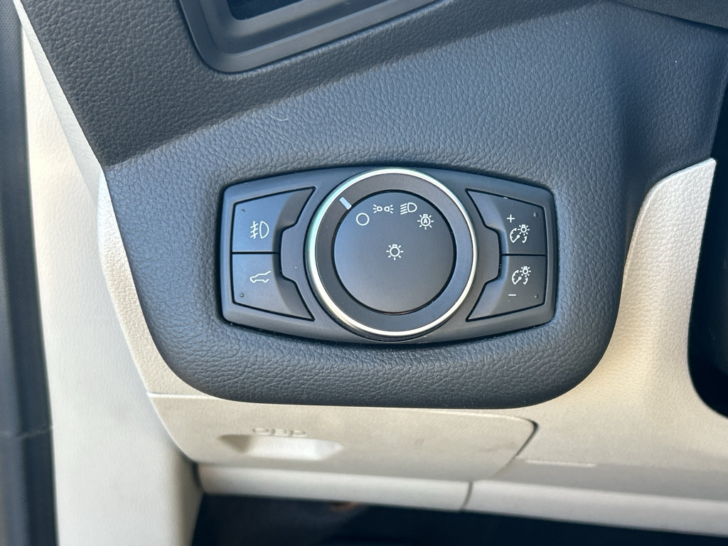 Certified 2018 Ford Escape SE AWD/4WD image 14