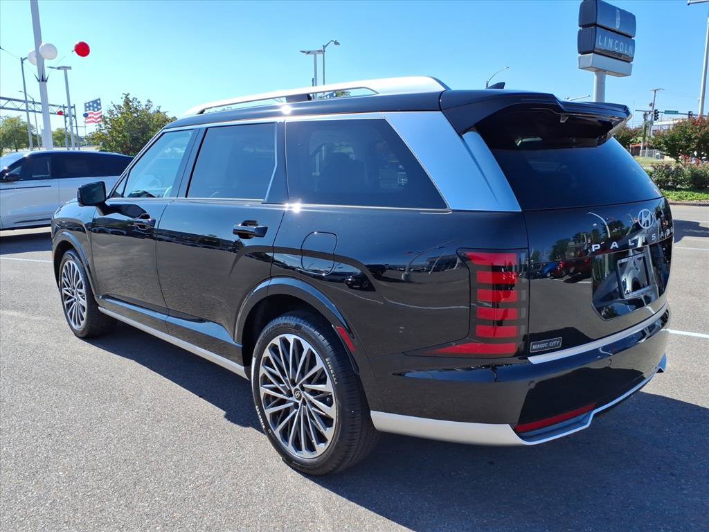 Used 2026 Hyundai Palisade Calligraphy AWD/4WD image 3