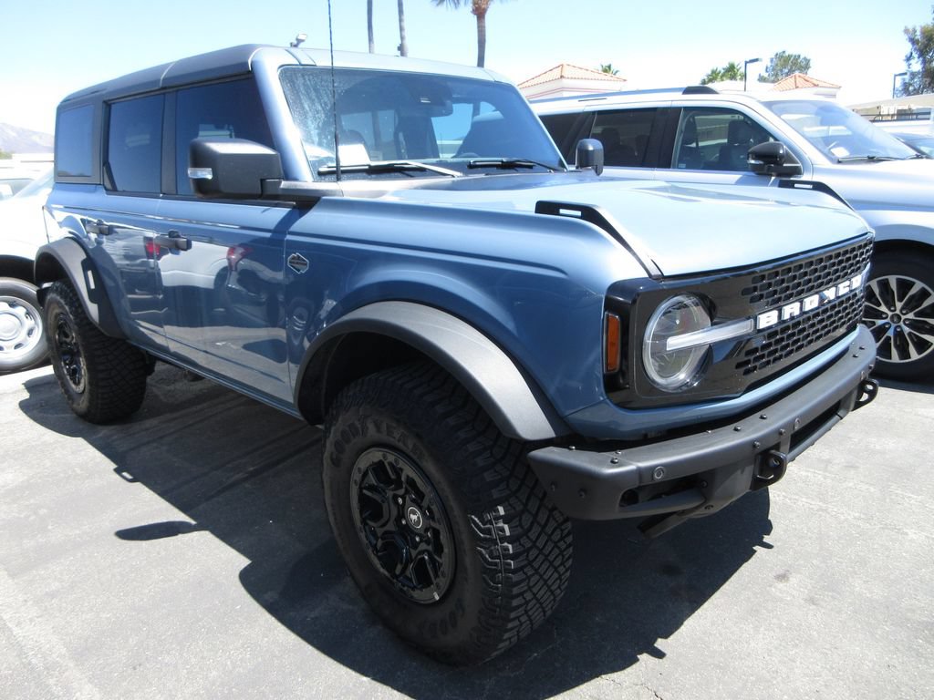 Certified 2024 Ford Bronco Wildtrak AWD/4WD image 4