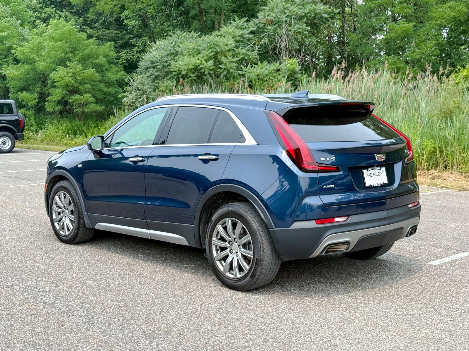 Used 2019 Cadillac XT4 Premium Luxury AWD/4WD image 4