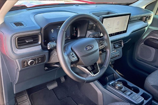 Certified 2025 Ford Maverick XLT w/ XLT Luxury Package AWD/4WD image 10