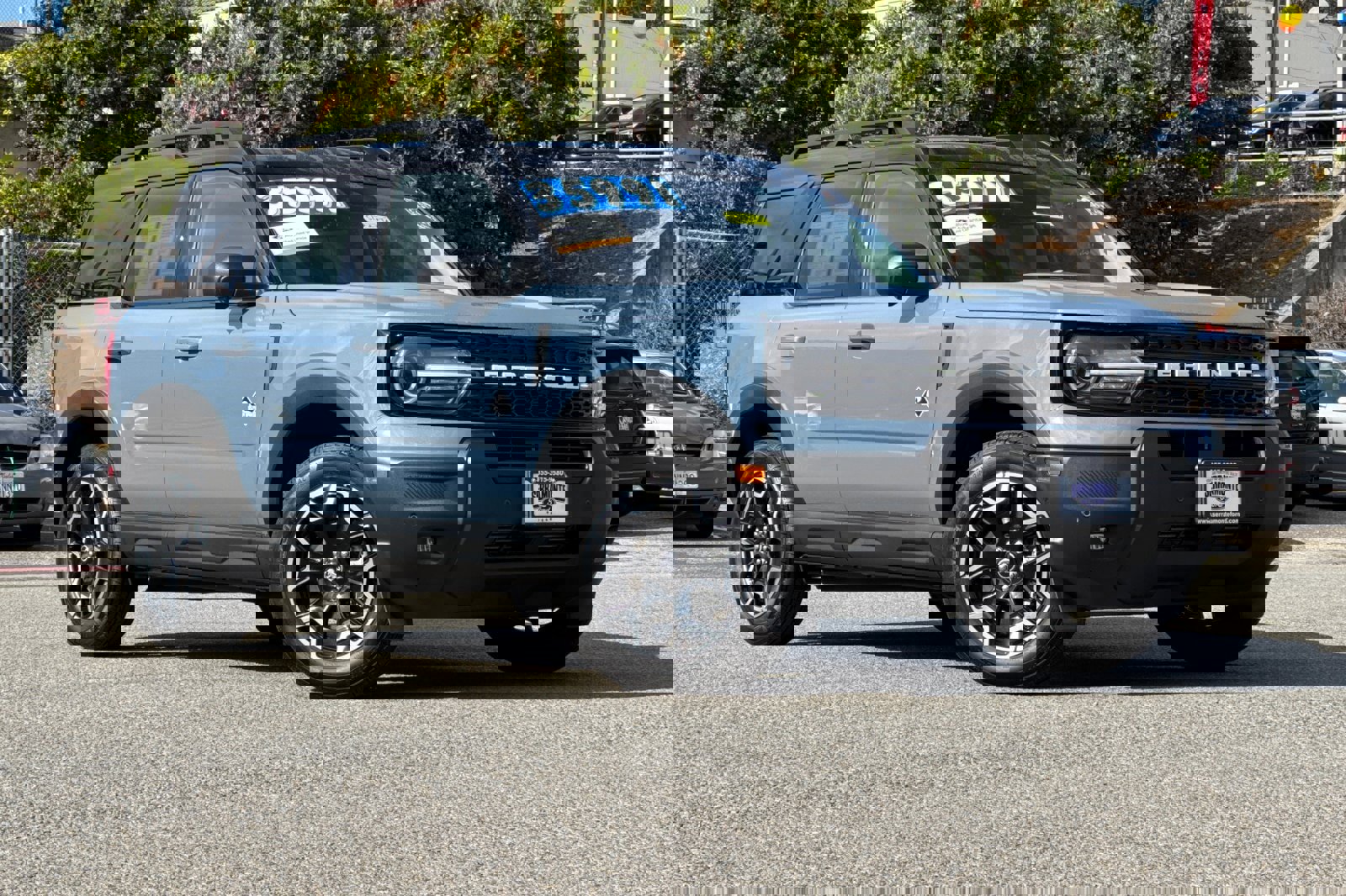 Certified 2025 Ford Bronco Sport Outer Banks w/ Outer Banks Tech Package+ image 2