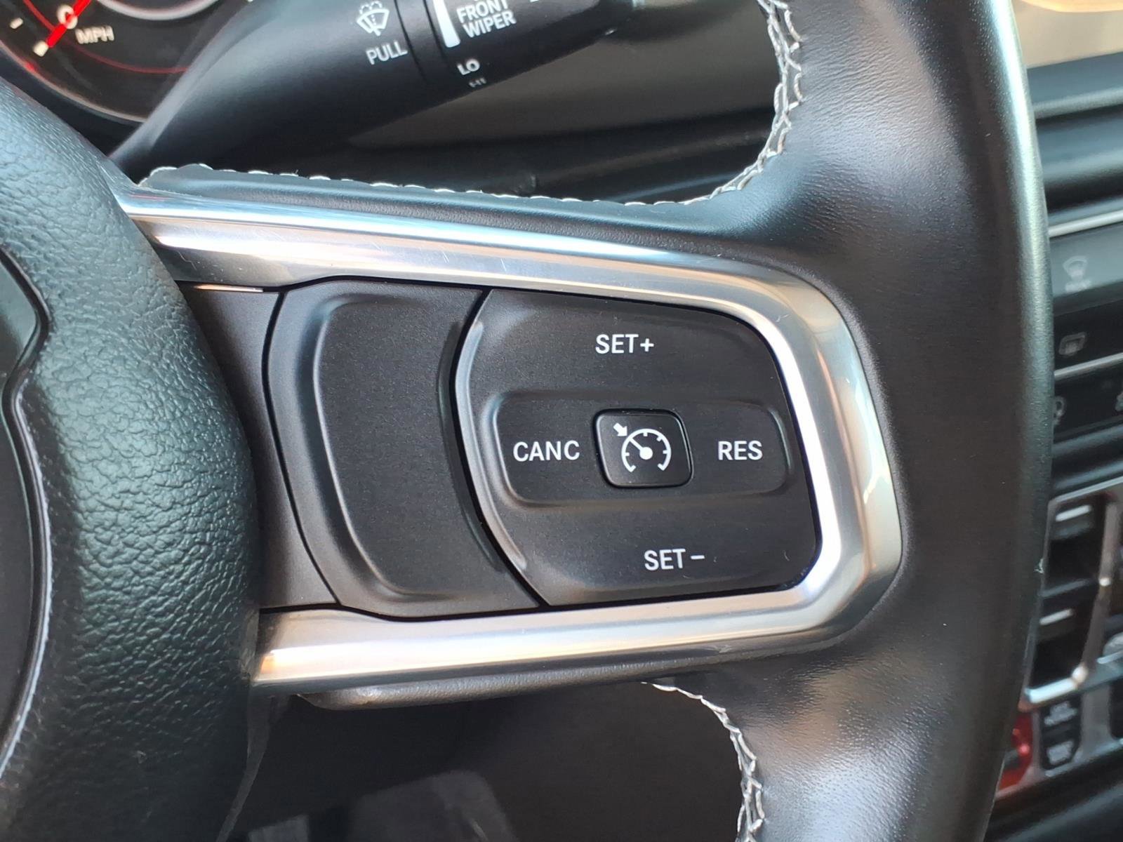 Used 2022 Jeep Gladiator Rubicon w/ LED Lighting Group image 25