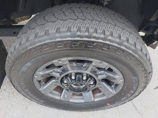 Certified 2024 Ford F250 Lariat w/ Lariat Ultimate Package AWD/4WD image 10