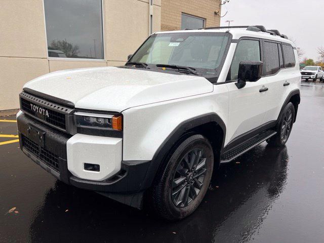 Used 2025 Toyota Land Cruiser w/ Premium Package AWD/4WD image 5