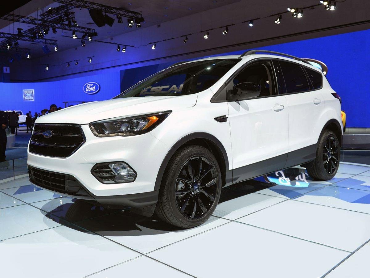 Certified 2019 Ford Escape SE