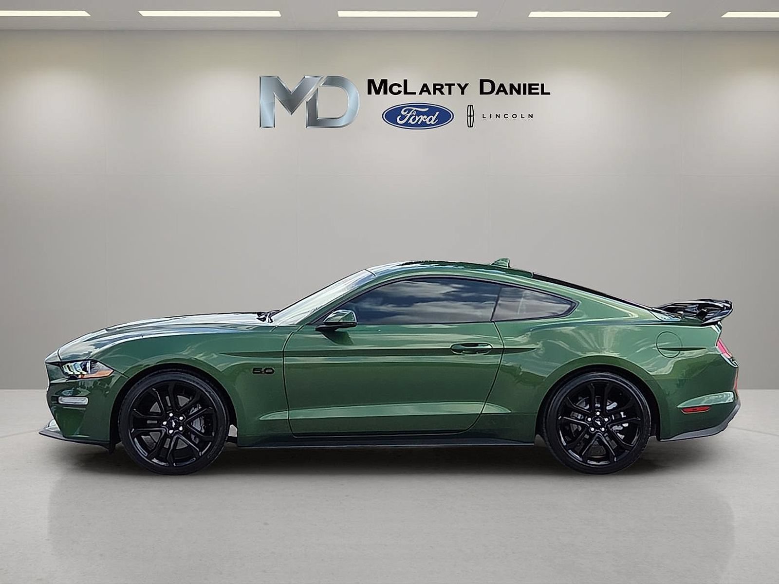 Certified 2022 Ford Mustang GT Premium w/ Equipment Group 401A RWD image 3