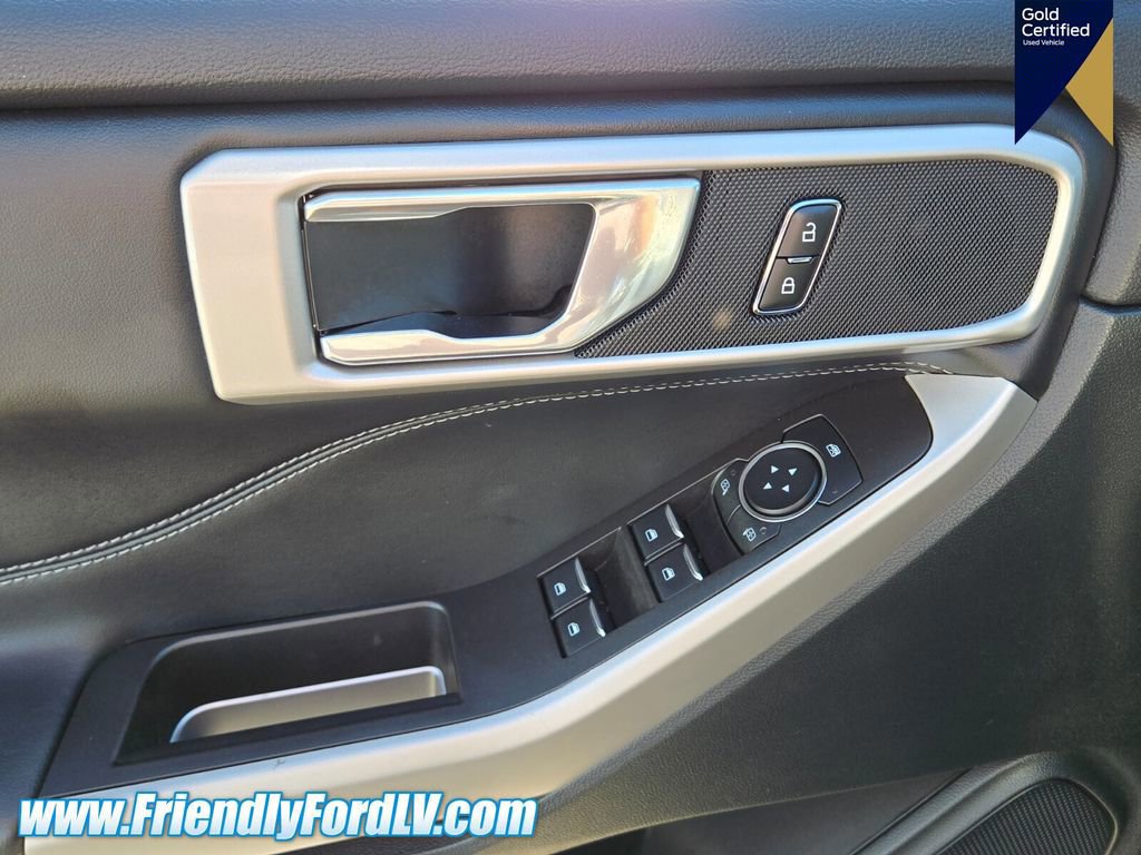 Certified 2024 Ford Explorer XLT image 17
