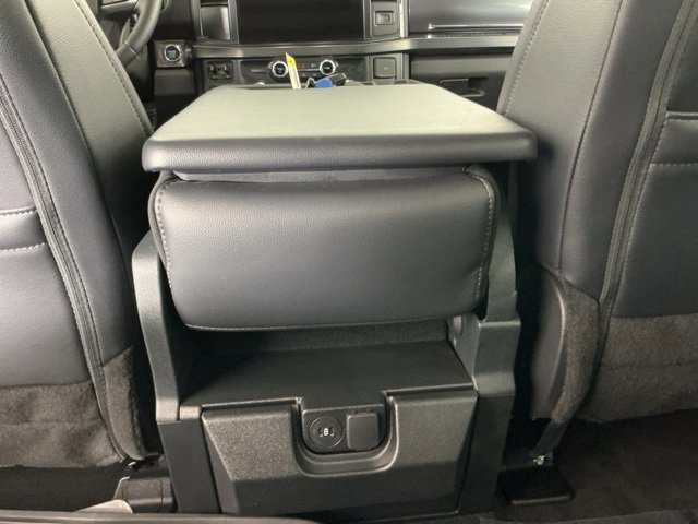 Certified 2025 Ford F450 Lariat w/ FX4 Off-Road Package image 28