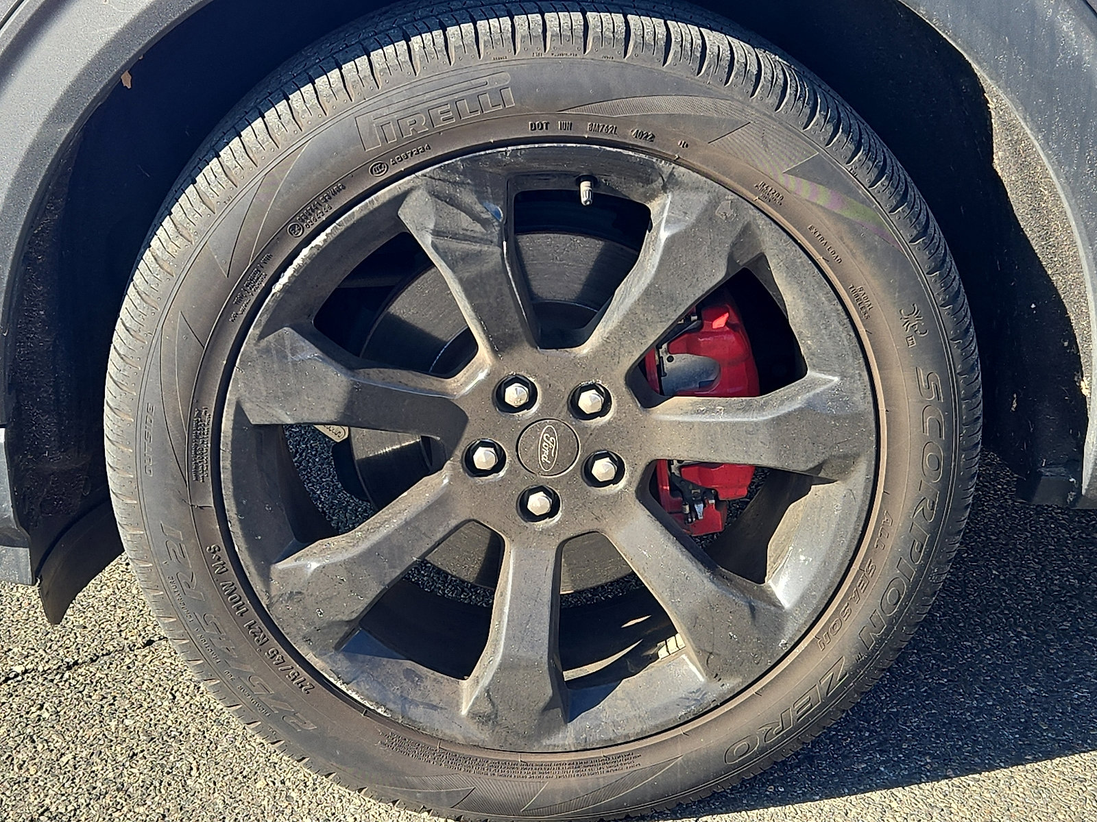 Certified 2022 Ford Explorer ST w/ Equipment Group 401A image 8