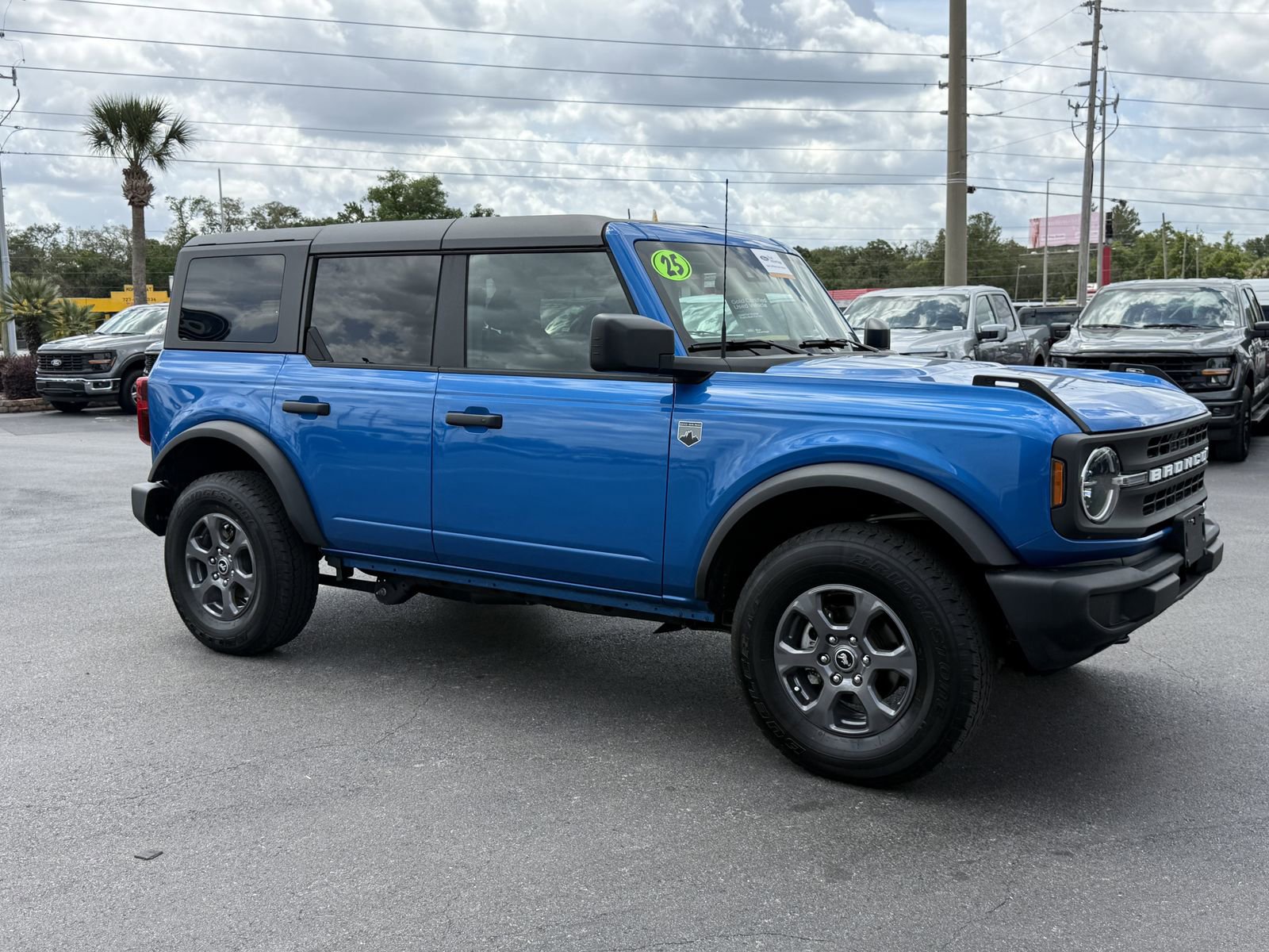 Certified 2025 Ford Bronco Big Bend AWD/4WD image 2