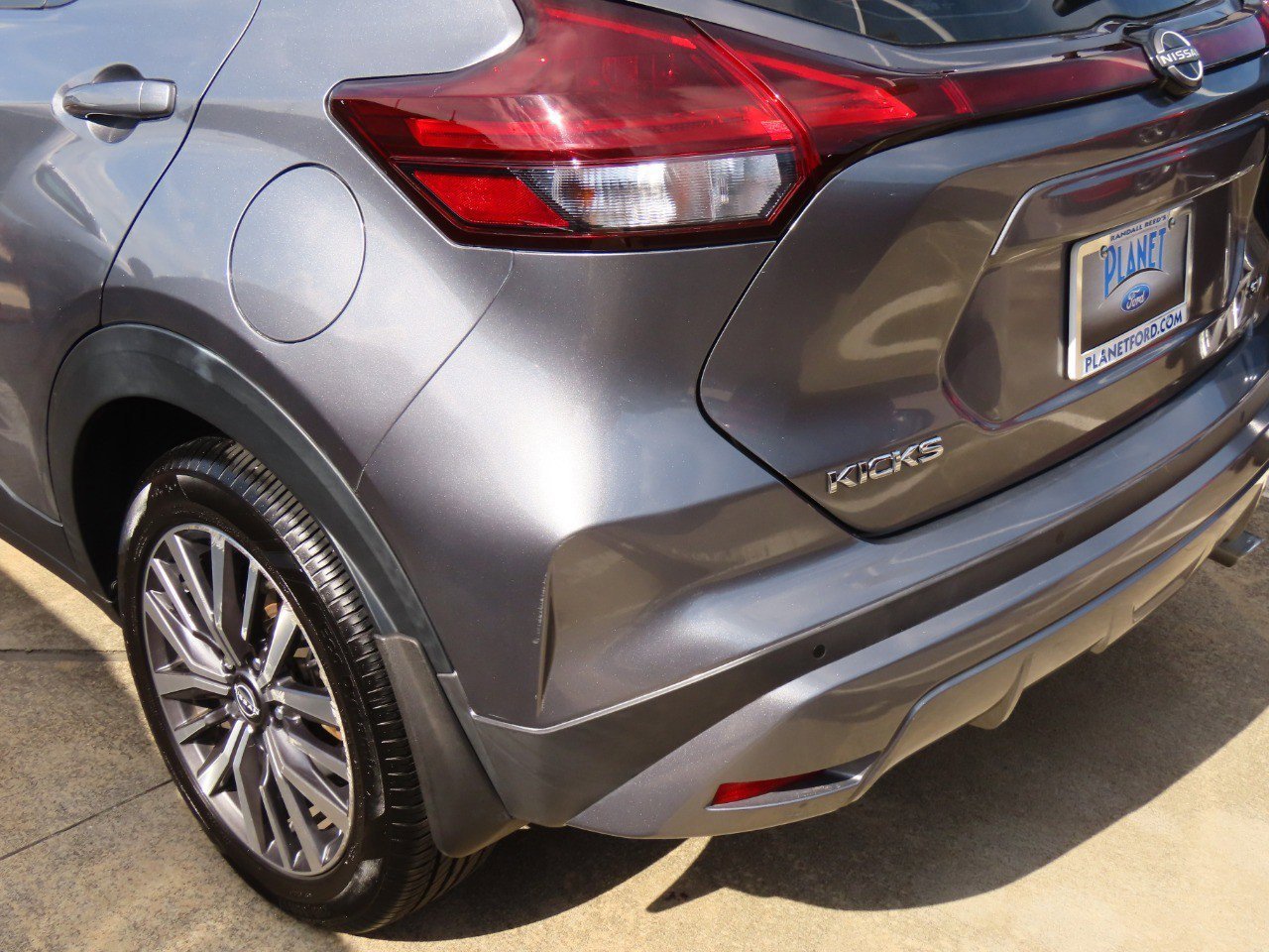 Used 2022 Nissan Kicks SV w/ Interior Electronics Package image 10