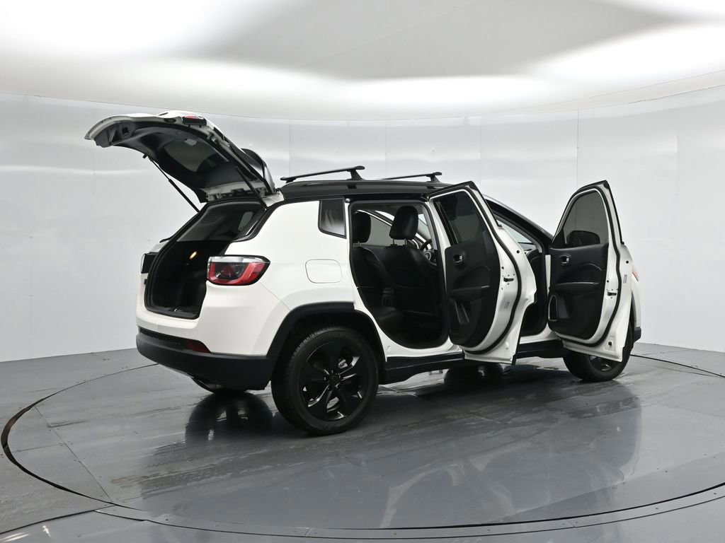 Used 2020 Jeep Compass Latitude image 35