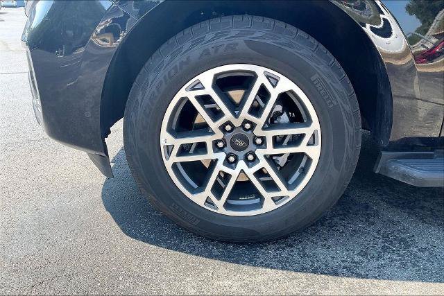 Certified 2025 Ford Expedition Max Active AWD/4WD image 4