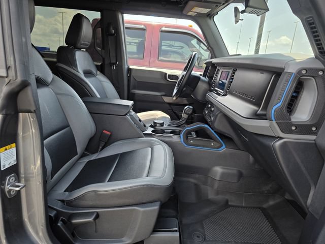 Certified 2022 Ford Bronco Black Diamond w/ Sasquatch Package AWD/4WD image 28