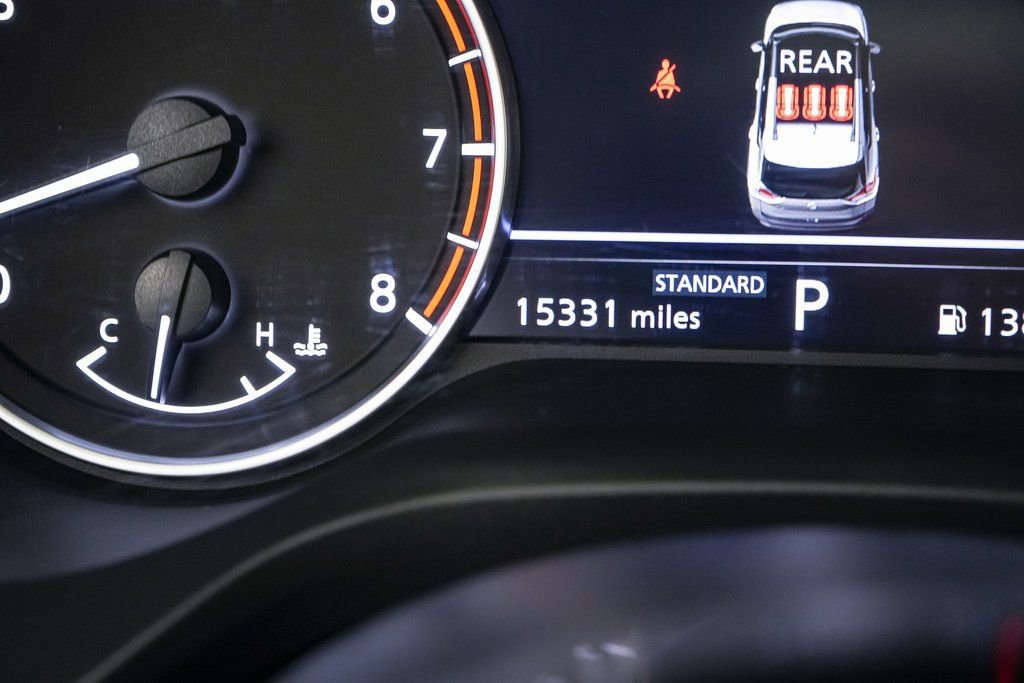 Used 2023 Nissan Rogue SL w/ SL Premium Package image 17