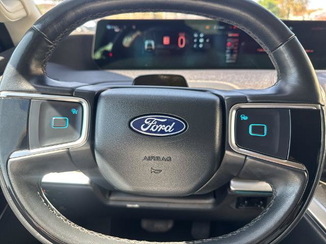 Certified 2025 Ford Expedition Platinum AWD/4WD image 12