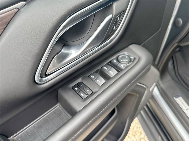 Used 2022 Chevrolet Tahoe LT w/ Luxury Package image 19