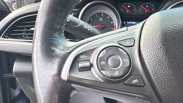 Used 2018 Buick Regal Essence FWD image 20