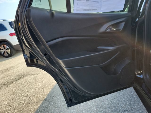 Used 2024 Chevrolet Trax LS FWD image 13