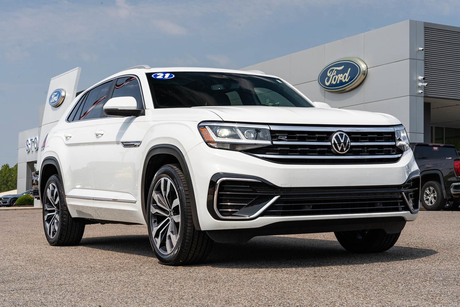 Used 2021 Volkswagen Atlas Cross Sport SEL R-Line