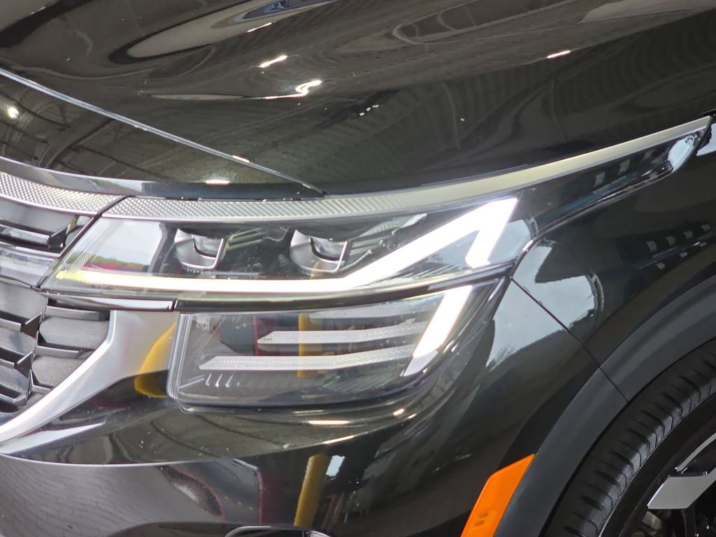 Used 2024 Kia Seltos SX w/ SX Sunroof Package AWD/4WD image 29