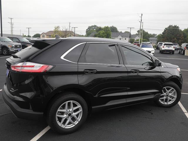 Certified 2024 Ford Edge SEL w/ Convenience Package AWD/4WD image 7