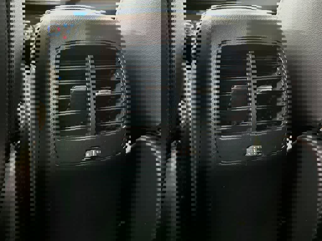 Certified 2021 Ford Escape SEL image 16