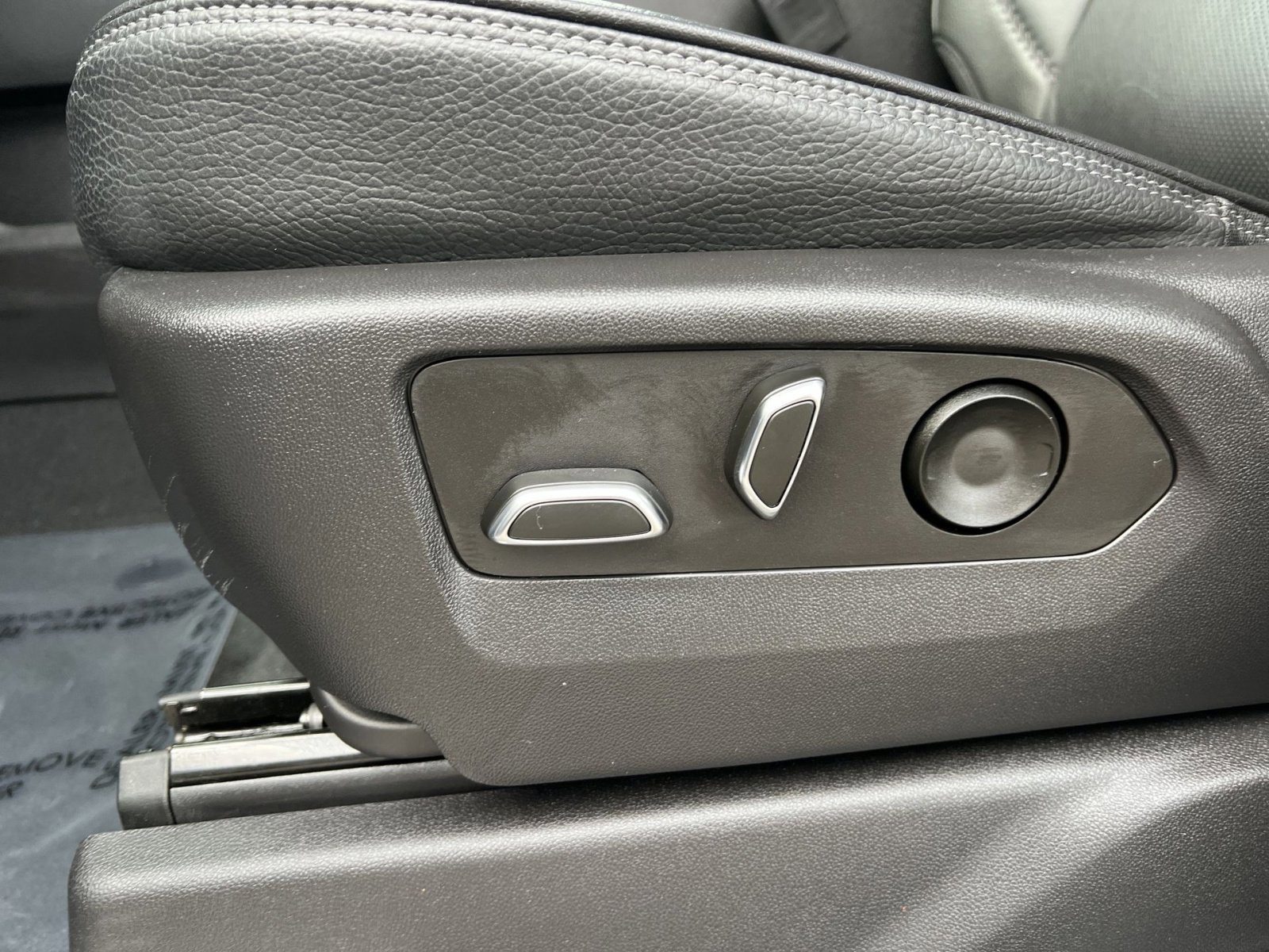 Used 2023 GMC Sierra 1500 Denali w/ Denali Reserve Package image 14