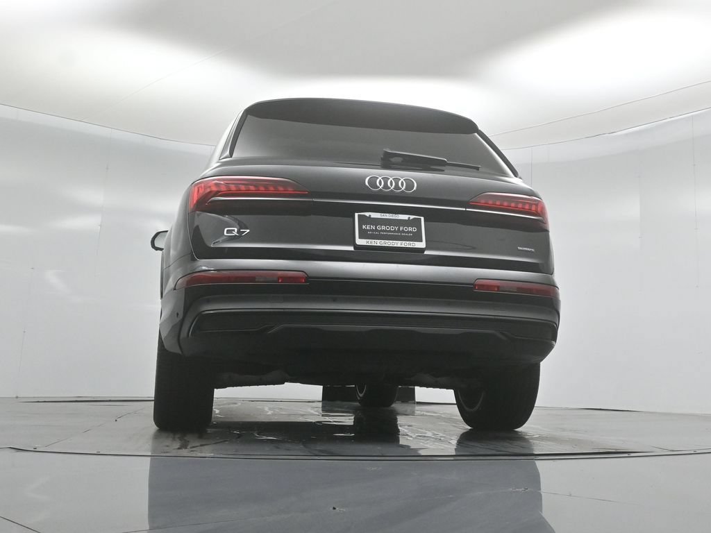 Used 2022 Audi Q7 3.0T Premium Plus w/ Premium Plus Package AWD/4WD image 50