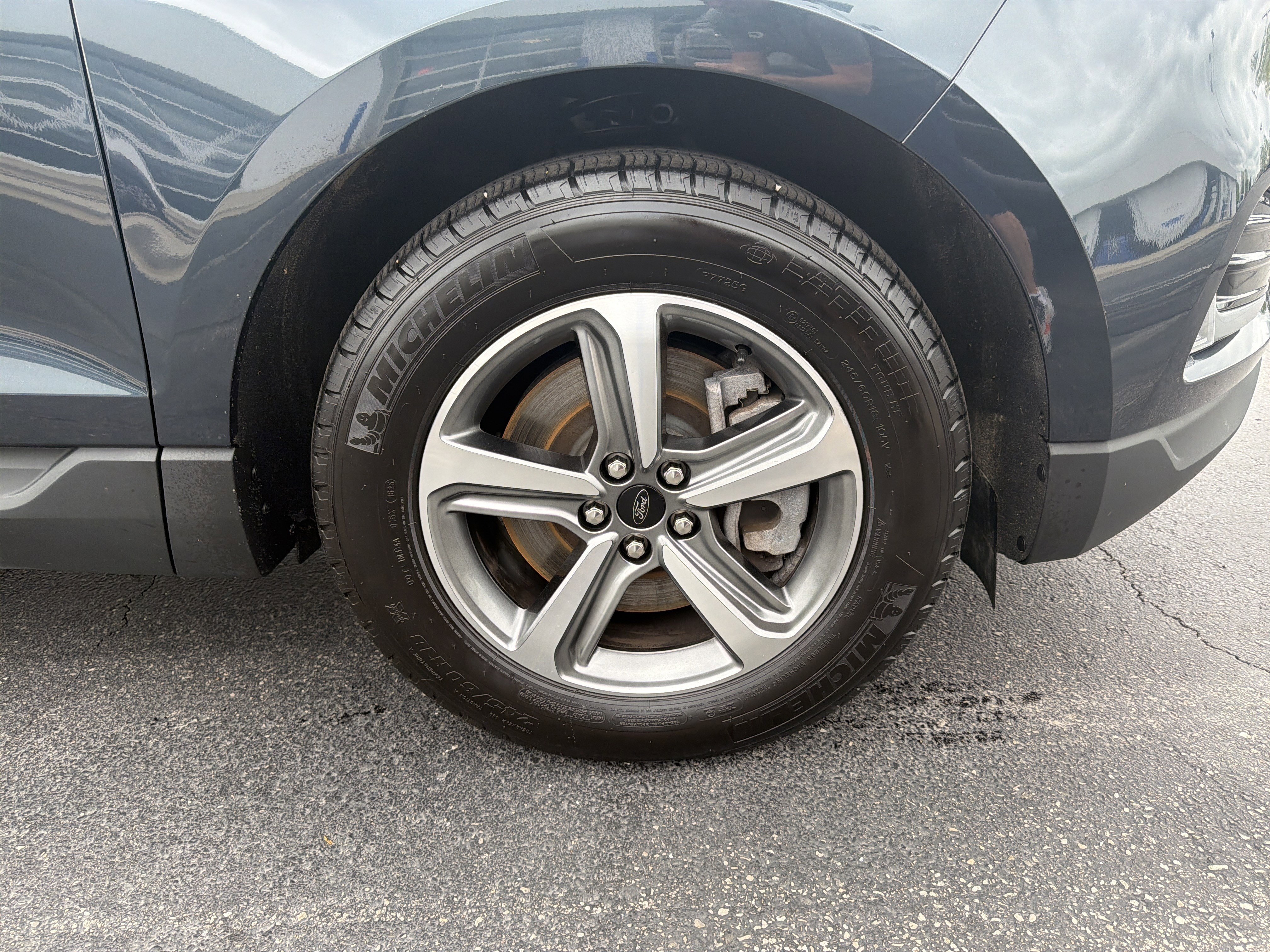 Certified 2024 Ford Edge SEL w/ Convenience Package AWD/4WD image 6