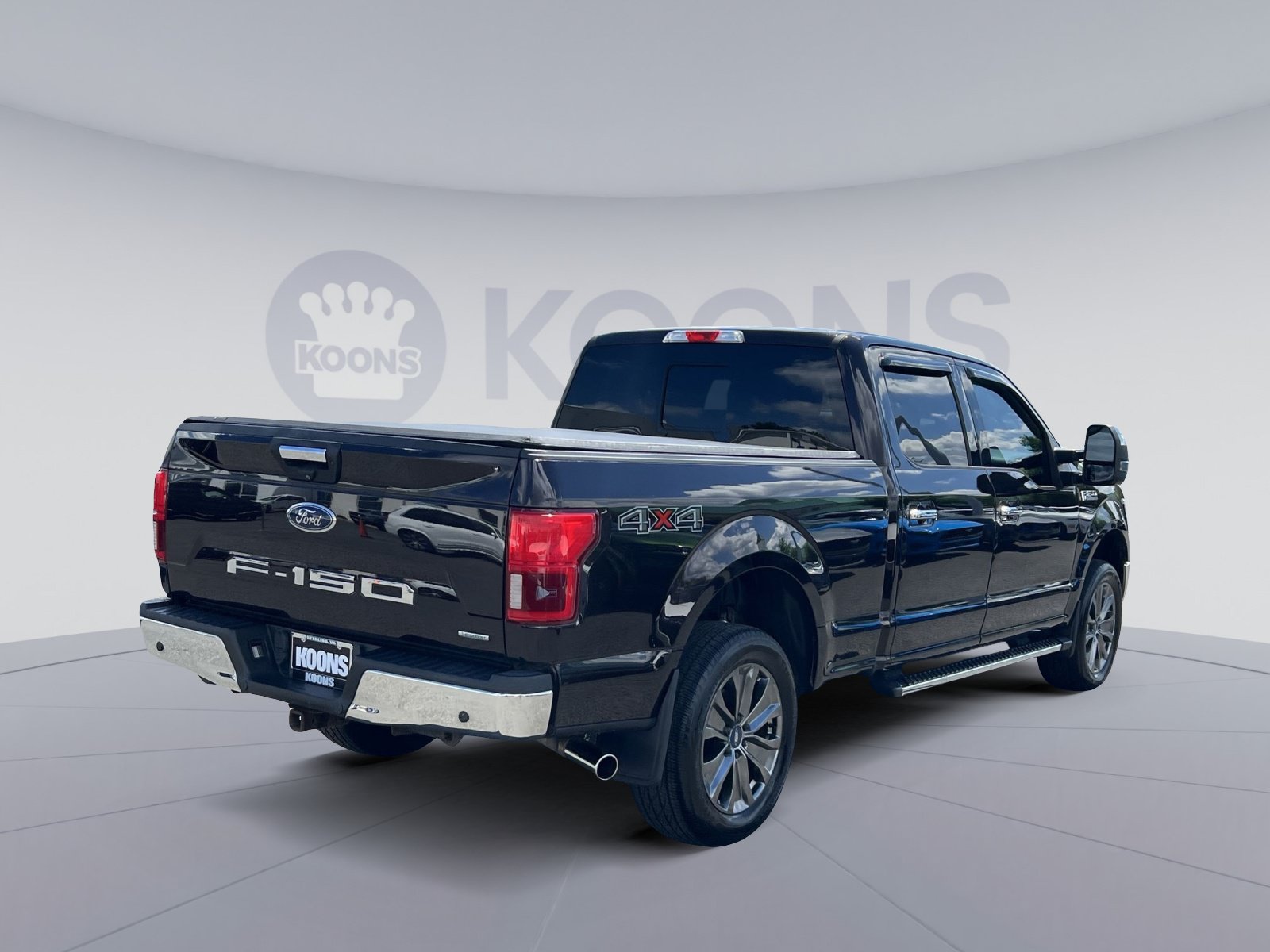 Certified 2018 Ford F150 XLT w/ Equipment Group 302A Luxury AWD/4WD image 11