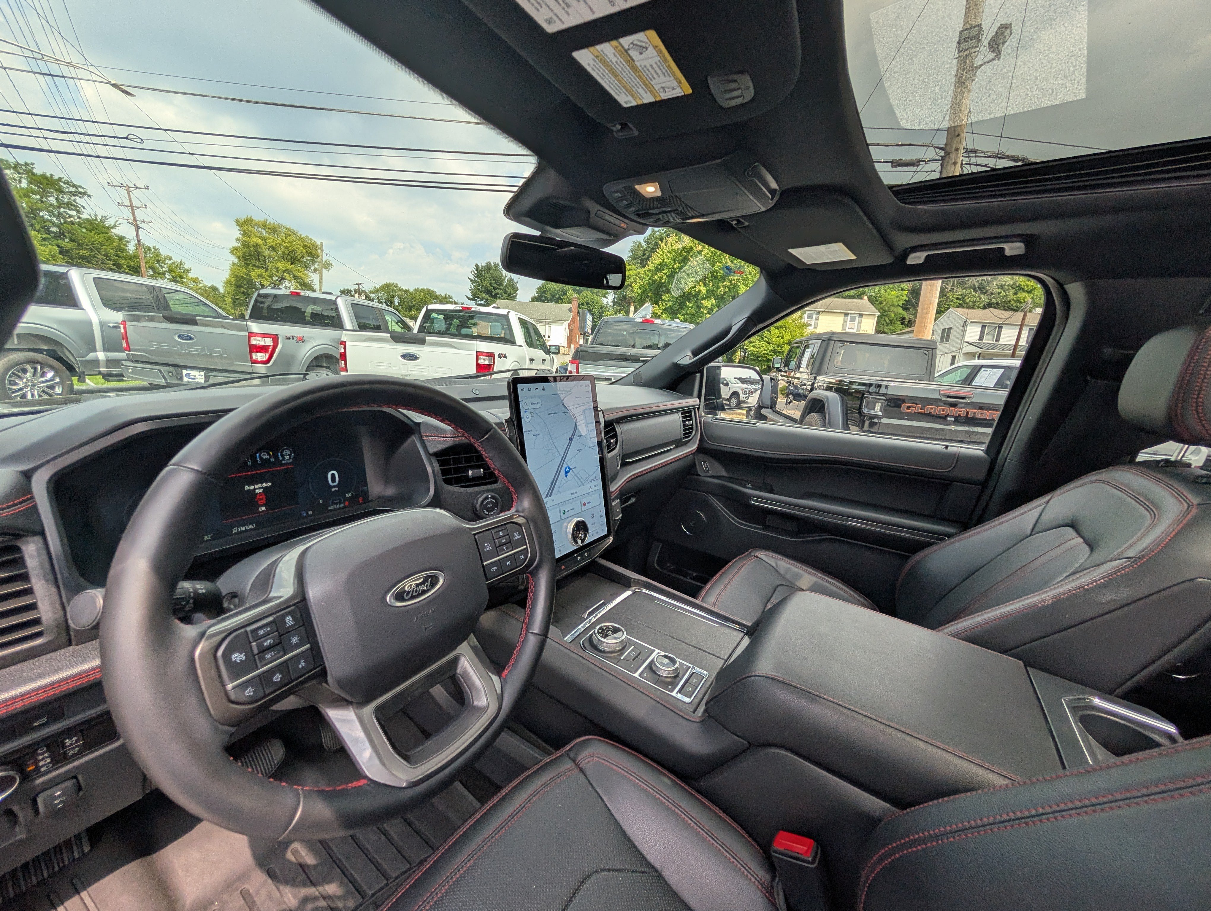 Certified 2023 Ford Expedition Limited AWD/4WD image 19