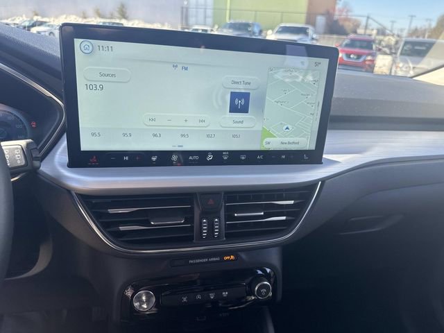 Certified 2025 Ford Escape Platinum image 26