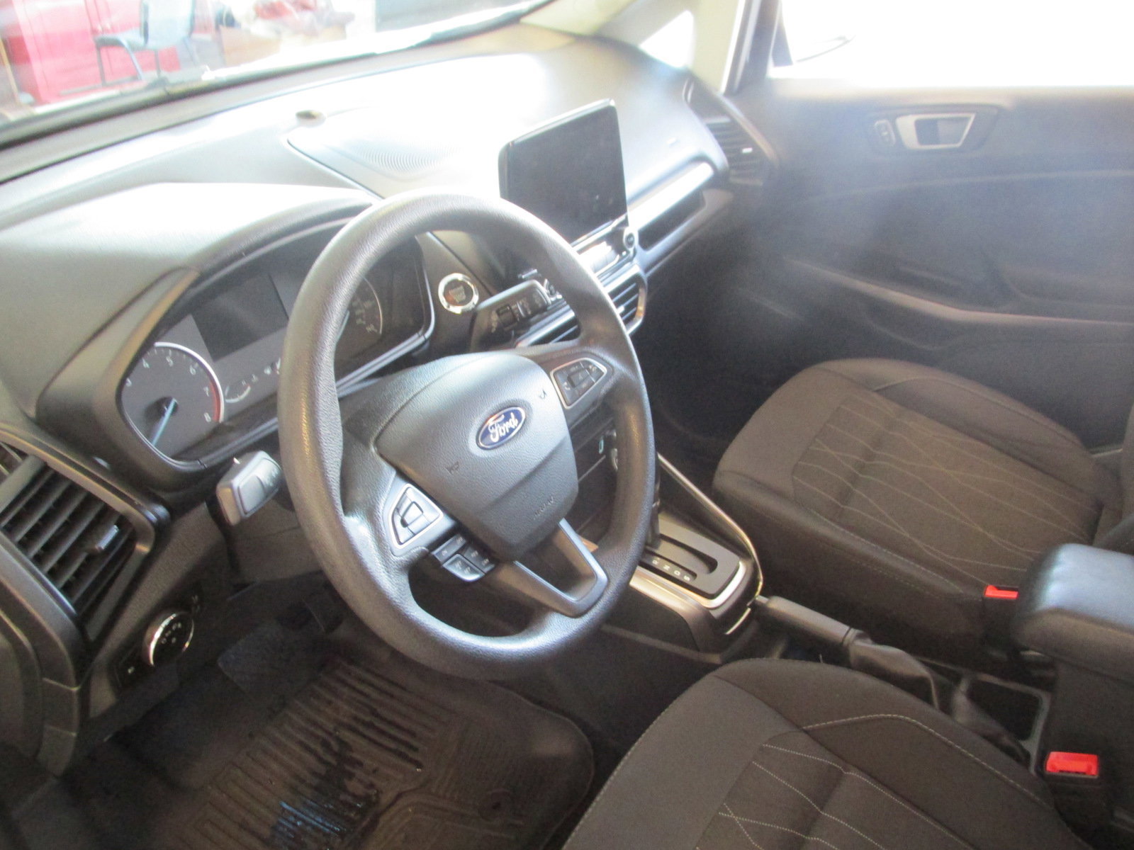 Certified 2022 Ford EcoSport SE w/ SE Convenience Package image 24