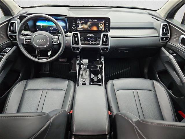 Used 2023 Kia Sorento SX AWD/4WD image 19