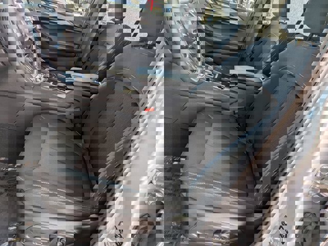 Used 2024 Jeep Grand Cherokee Laredo X image 13