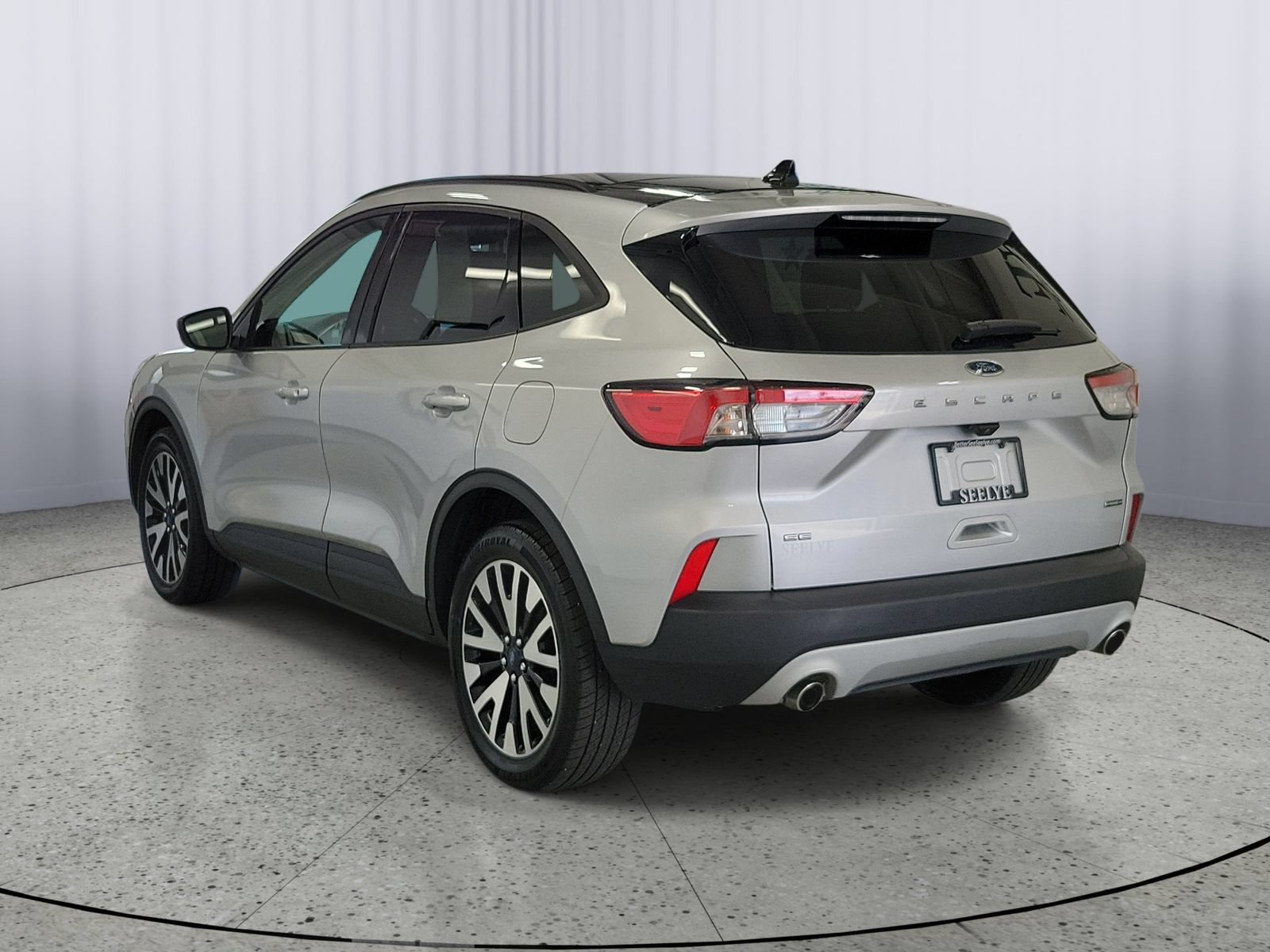 Certified 2020 Ford Escape SE Sport AWD/4WD image 3