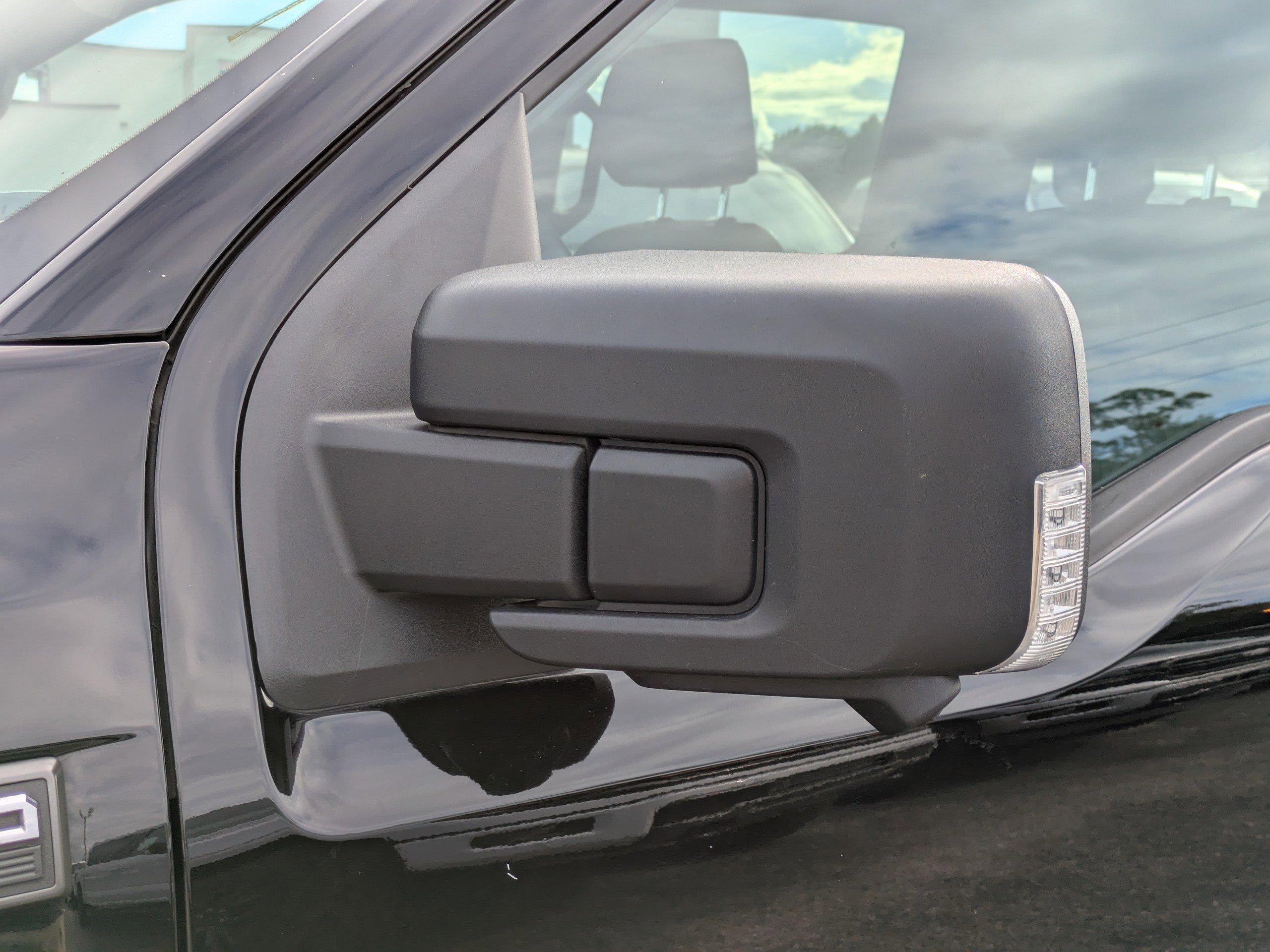 Certified 2022 Ford F150 XLT w/ Equipment Group 302A High image 11