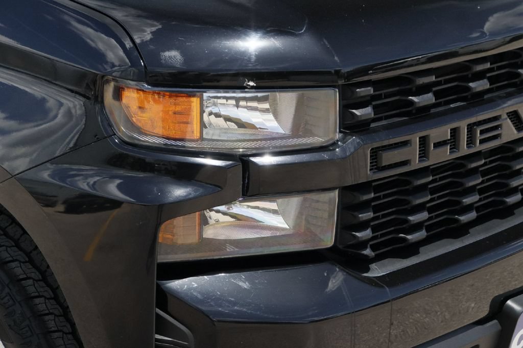 Used 2021 Chevrolet Silverado 1500 Custom AWD/4WD image 28