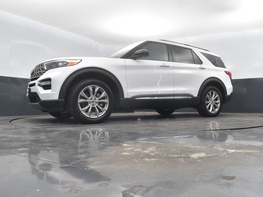 Certified 2023 Ford Explorer Limited image 8
