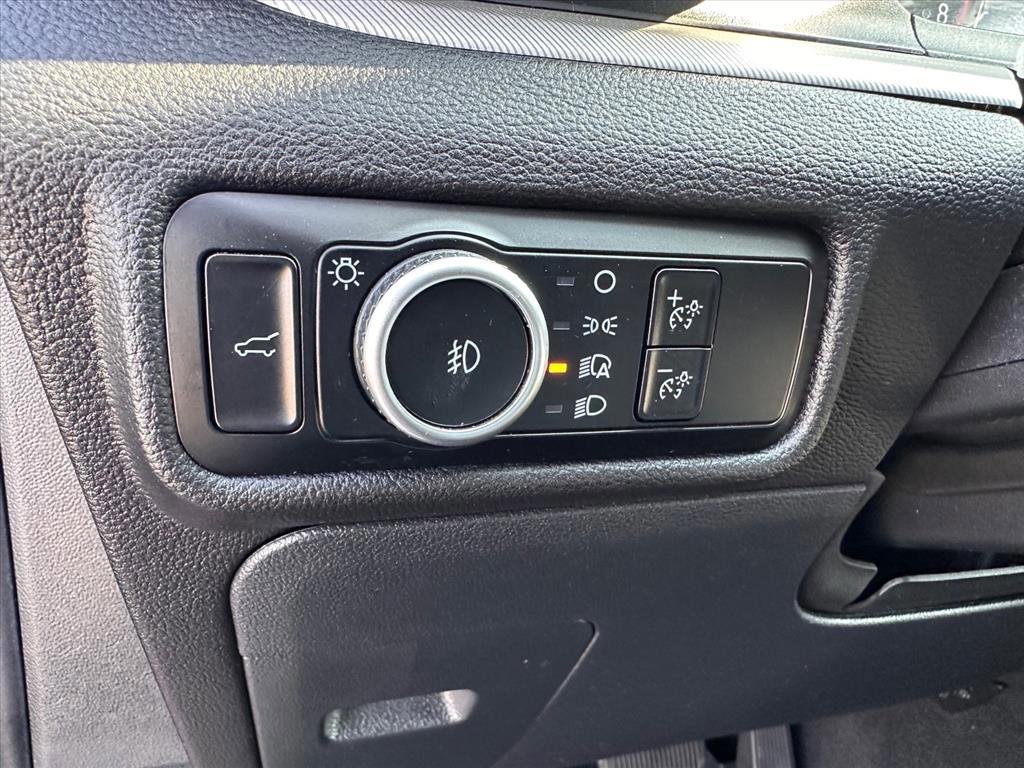 Certified 2024 Ford Explorer XLT w/ Equipment Group 202A image 18
