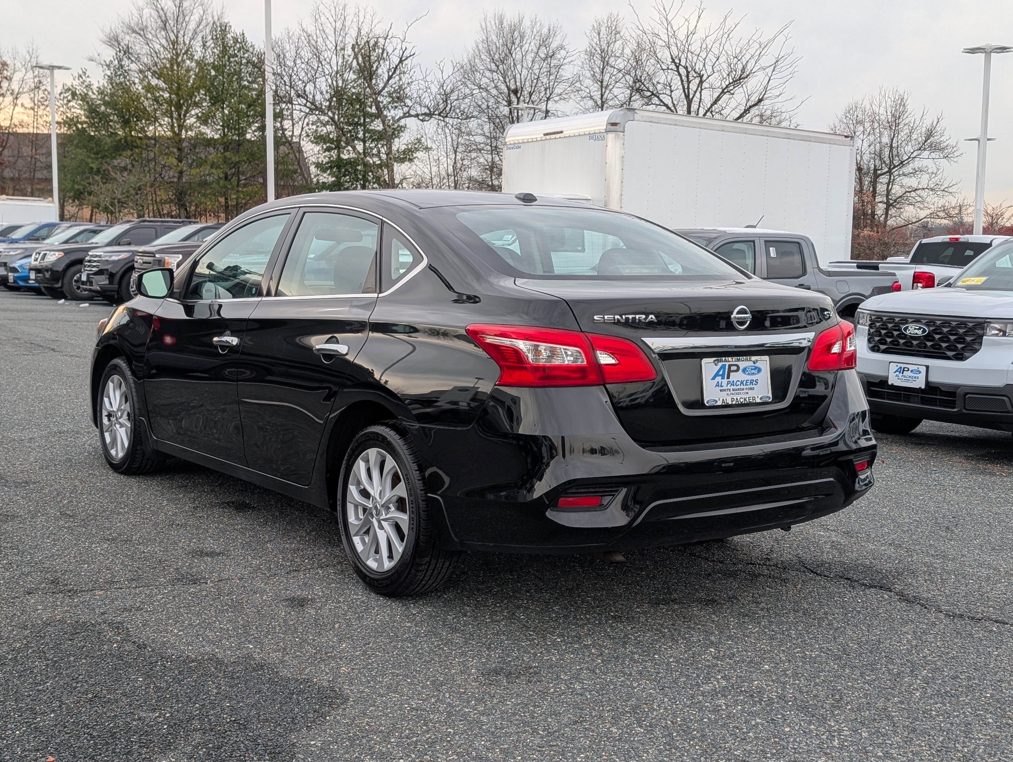 Used 2018 Nissan Sentra SV w/ Premium Package (P01) image 5